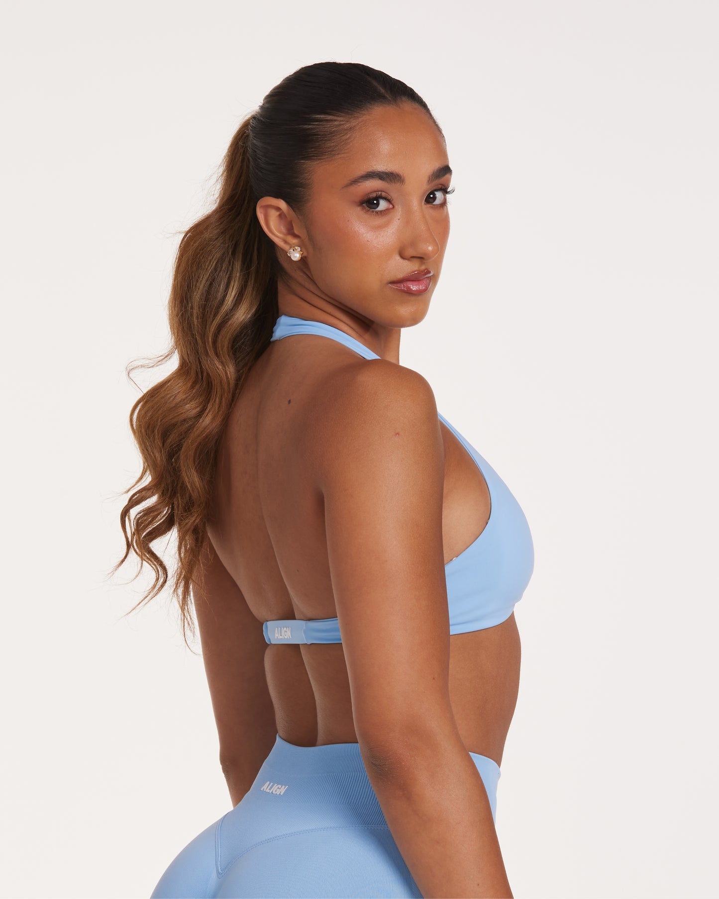 Bella Crop