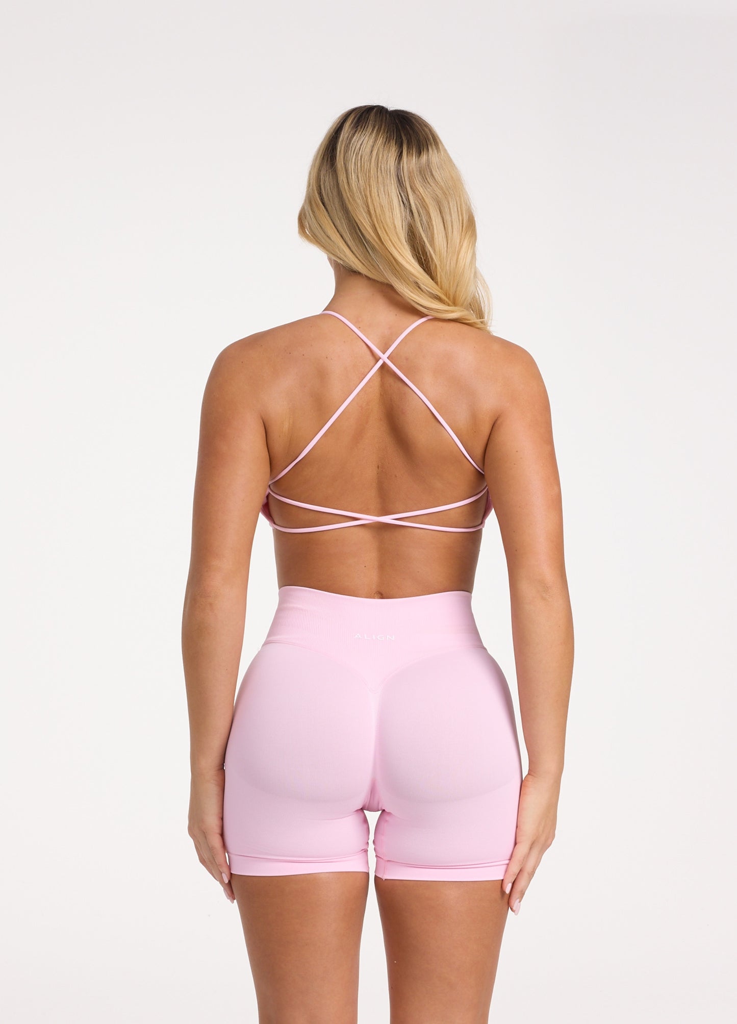 Verity Crop 02