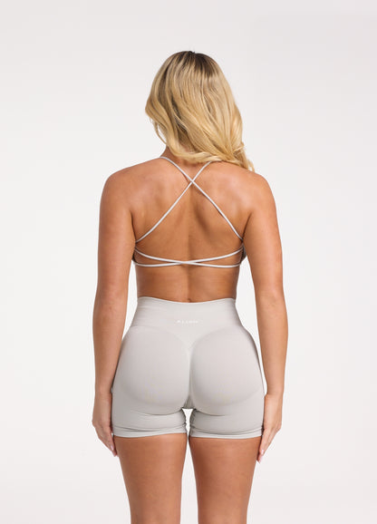 Verity Crop 02