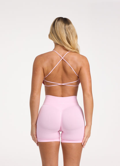 Verity Crop 02
