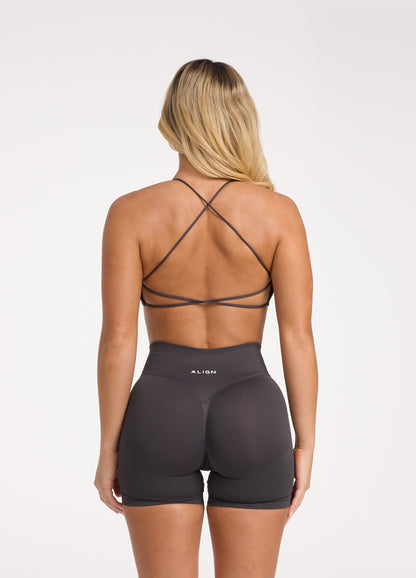 Verity Crop 02